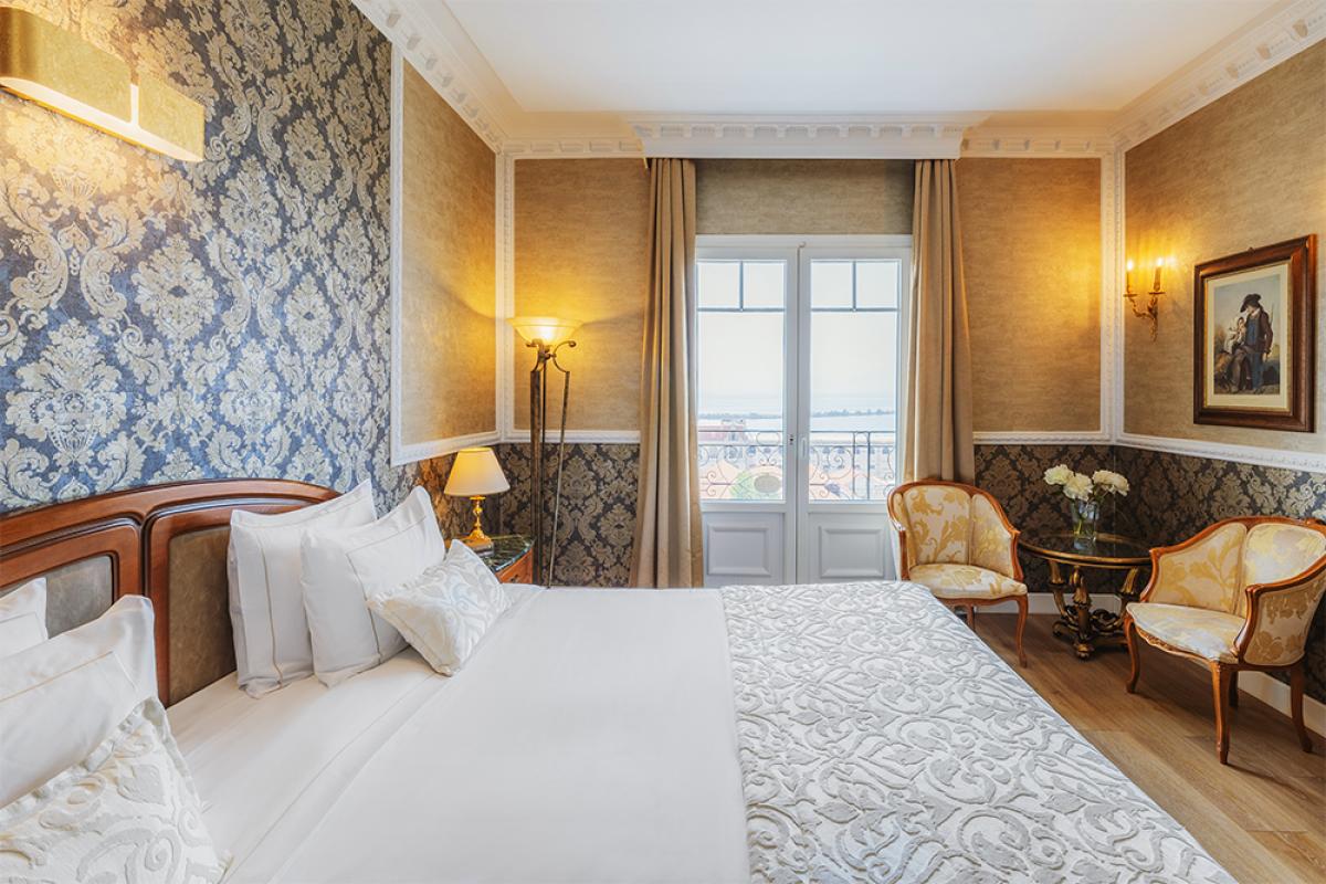 Sea View Executive Suite