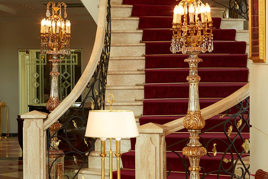 5 Αστέρια στη Φιλοξενία με 5 Αστέρια στην Υγιεινή !