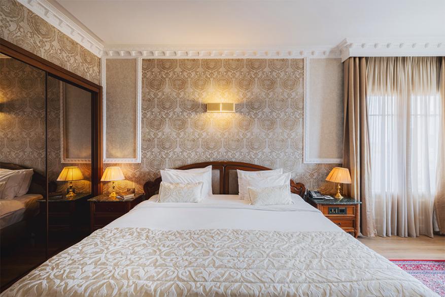 Sea View Presidential Suite