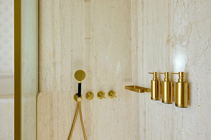 Deluxe Σουίτα με θέα στα Λαδάδικα Deluxe Σουίτα με θέα στα Λαδάδικα