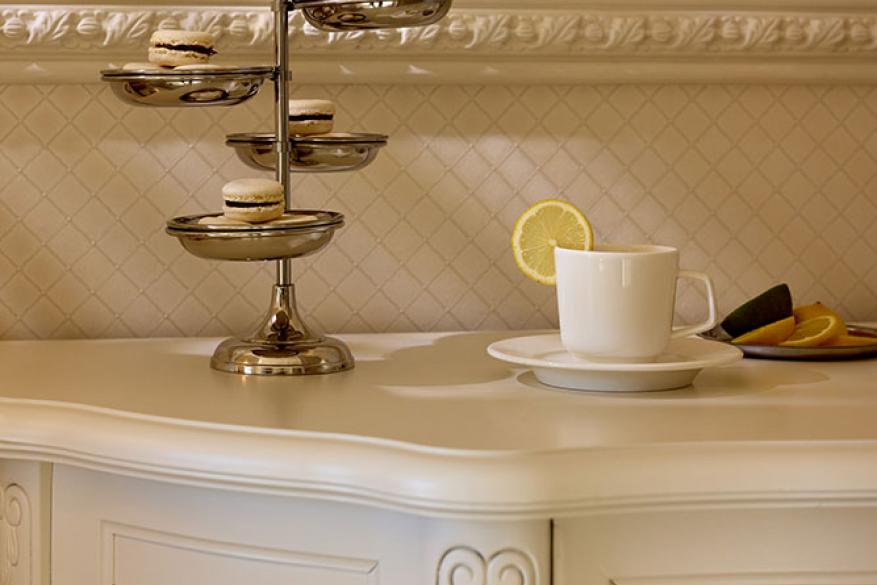 Γωνιακή Σουίτα με Θέα στη Θάλασσα / Corner Σουίτα με Θέα στο Παλιό Λιμάνι Γωνιακή Σουίτα με Θέα στη Θάλασσα / Corner Σουίτα με Θέα στο Παλιό Λιμάνι