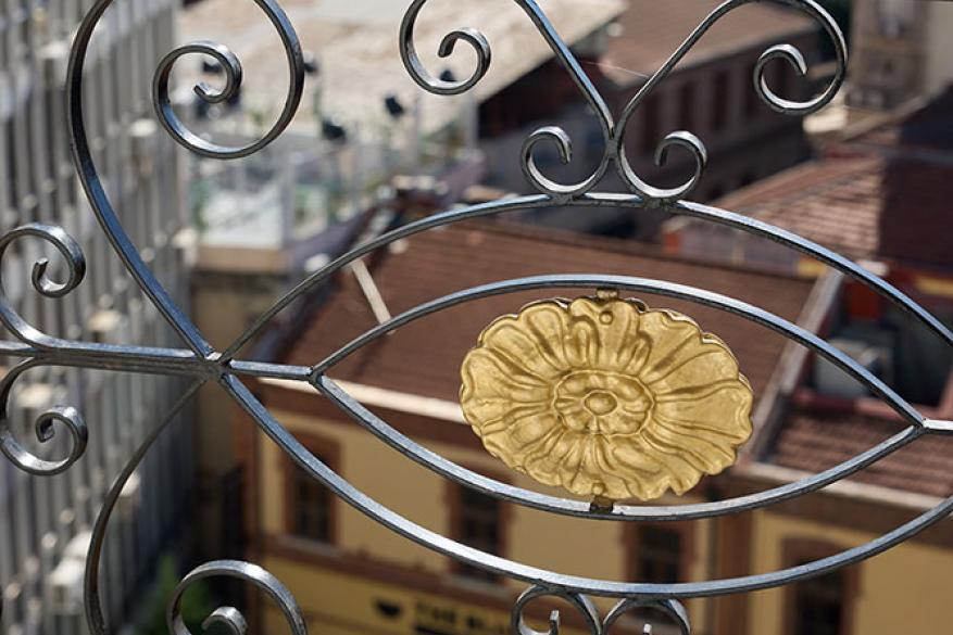 Deluxe Ladadika View